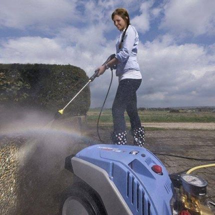 Esta máquina de lavar de alta pressão da marca Kranzle é a edição mais recente da sua gama