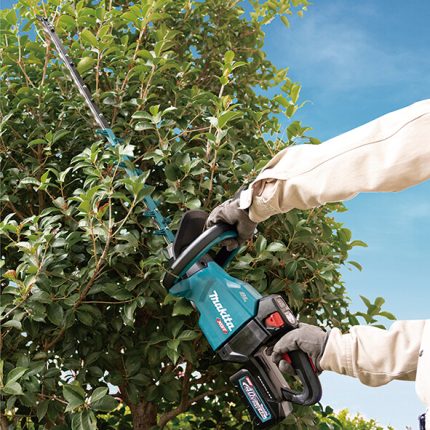 Corta-sebes 600mm XGT 40V MAXUH005GZ